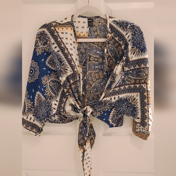 SHEIN VCAY Allover Print Batwing Sleeve Knot Detail Blouse Size Large - Picture 1 of 7